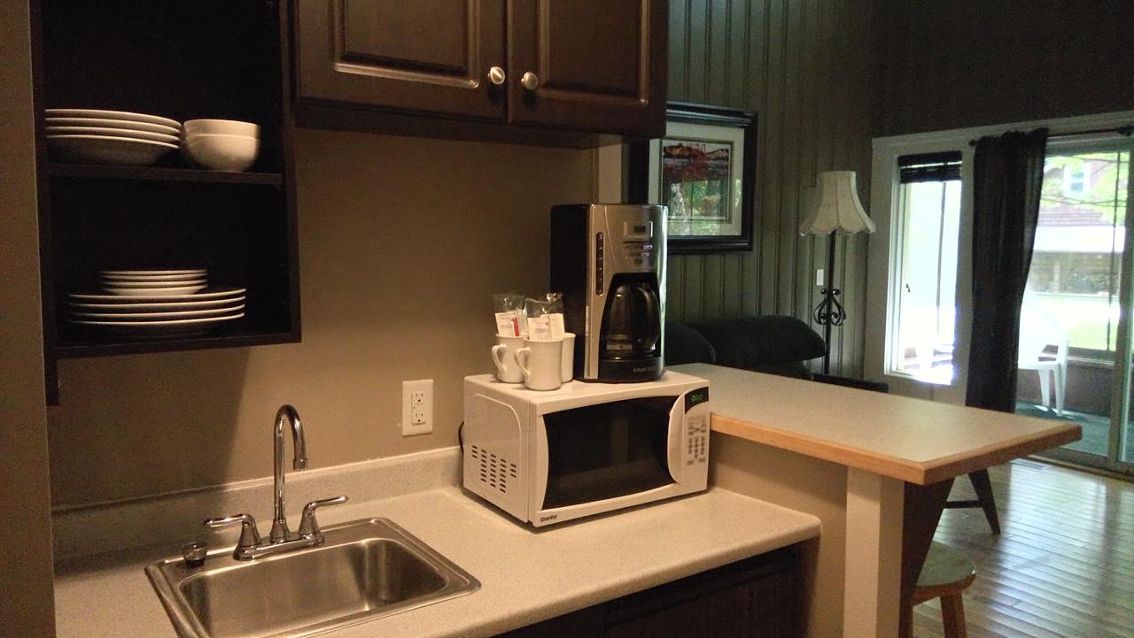 Patterson-Kaye Resort And Spa Bracebridge Bagian luar foto